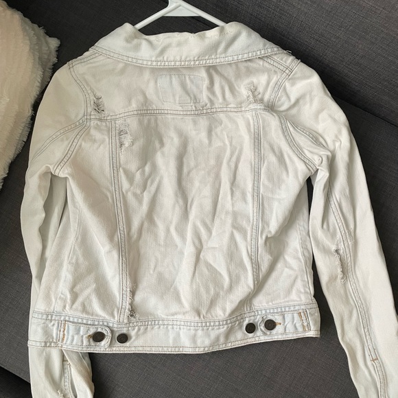 Hollister Jean Jacket - Picture 2 of 6